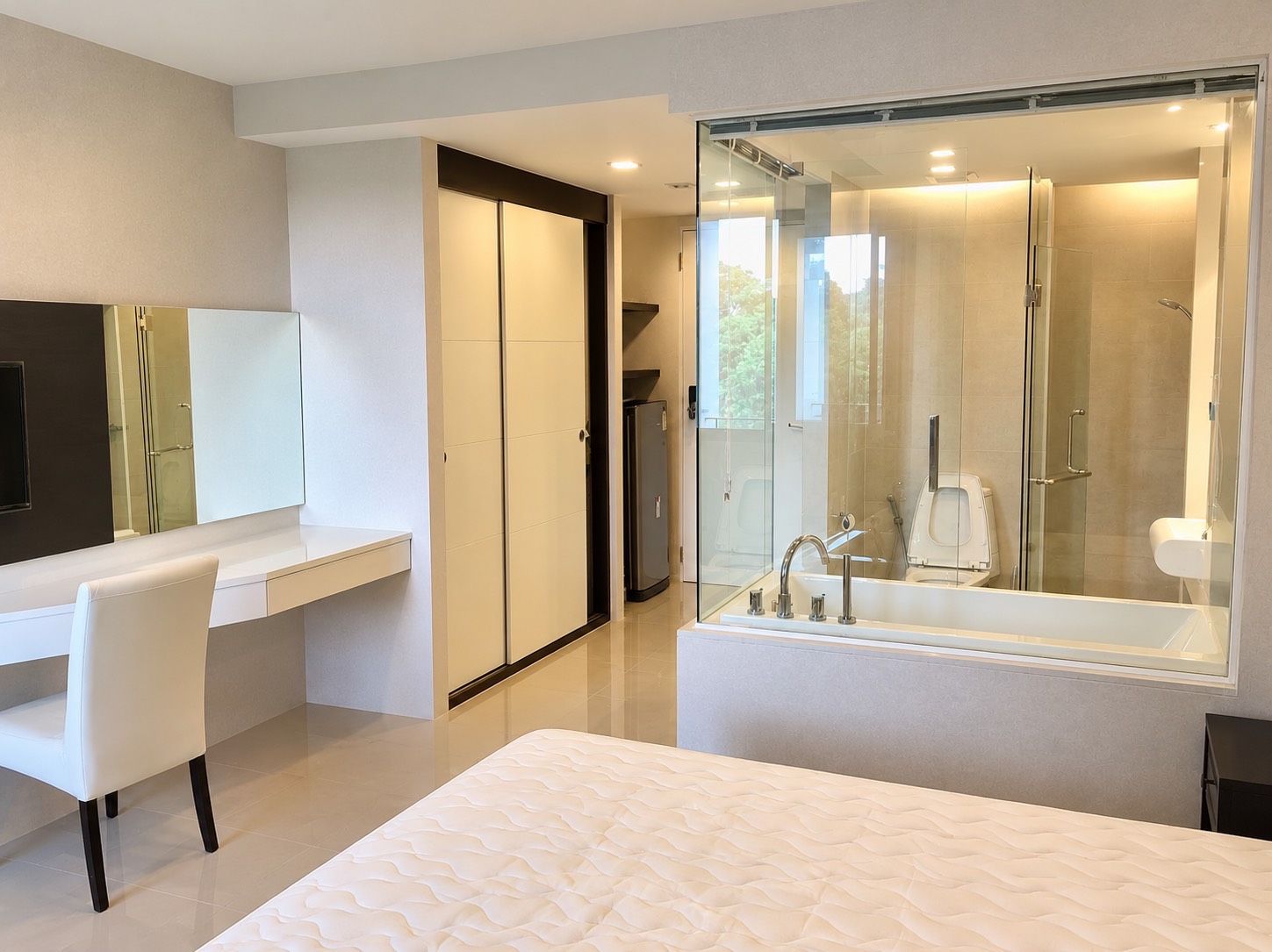 ขายคอนโด The Destiny Exclusive Condominium 3